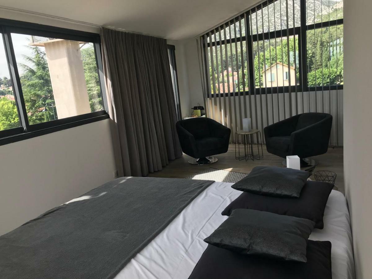 Villa St Ange Жемено Экстерьер фото